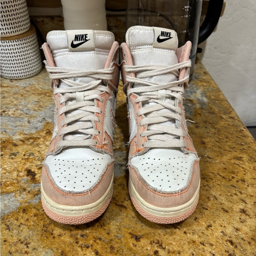 Nike Dunk High size 7 - Picture 2 of 9